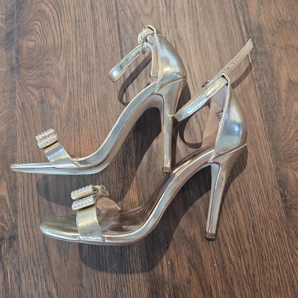 Madden Girl Gold High Heel, Sz 6